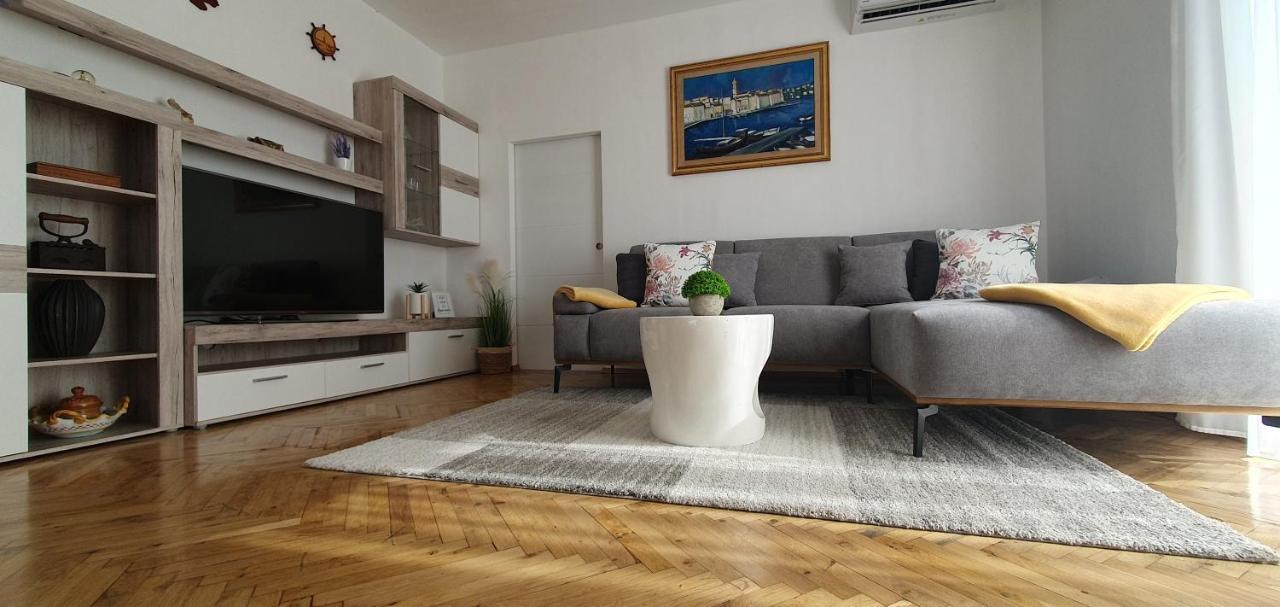 Apartmani Pavlovic Krk Town Kültér fotó